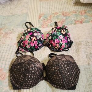 Victoria's Secret Floral and Lace Bra Duo - Black and Pink And Black Bra Bundle